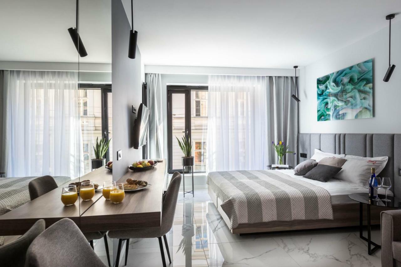 Modern View Of Planty Park Apartment Красков Екстериор снимка