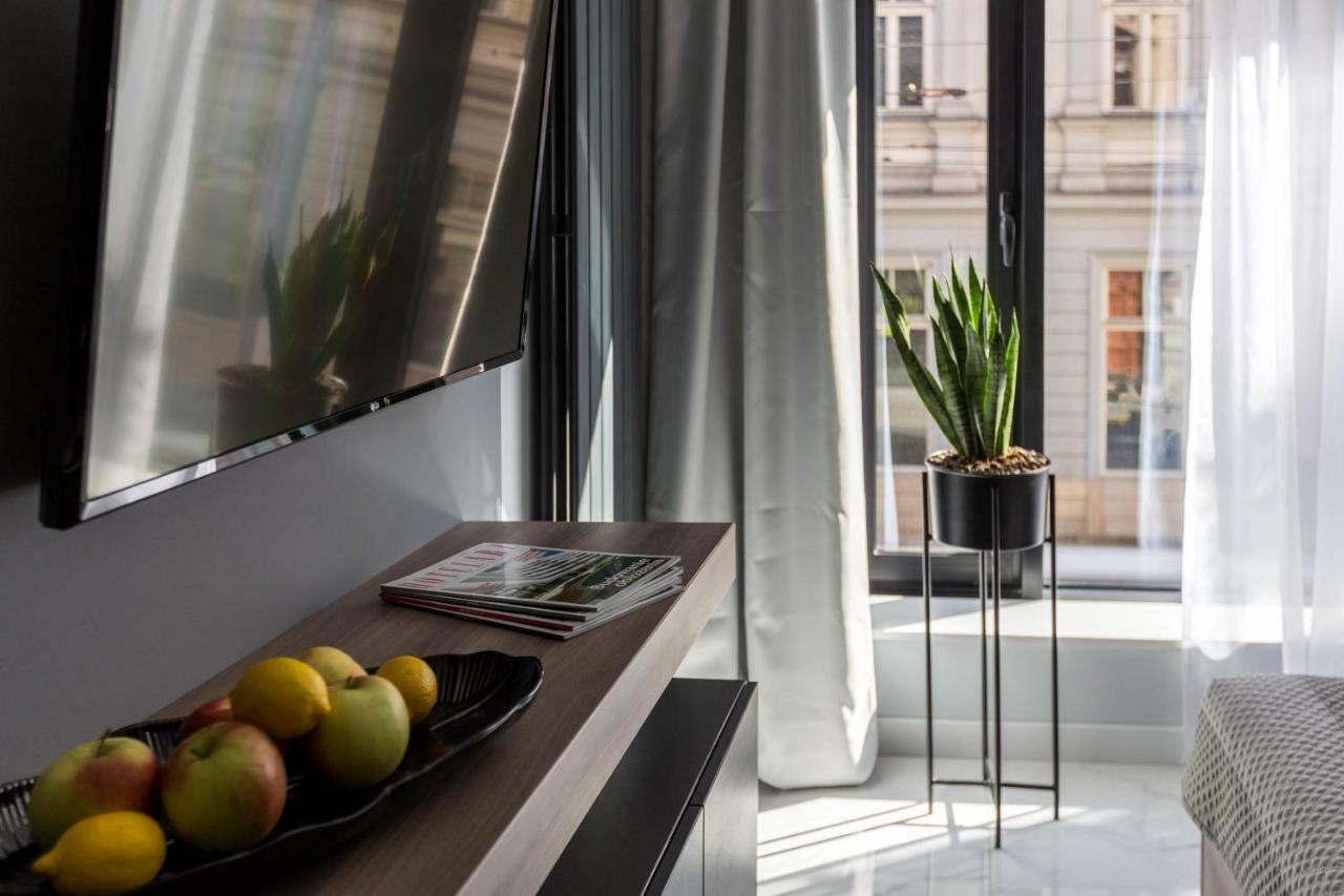 Modern View Of Planty Park Apartment Красков Екстериор снимка